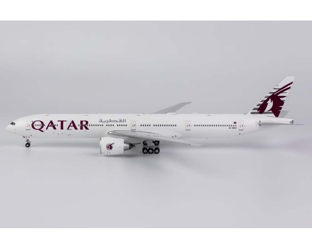 Qatar B777-300ER A7-BOA 1:400 Scale NG73011